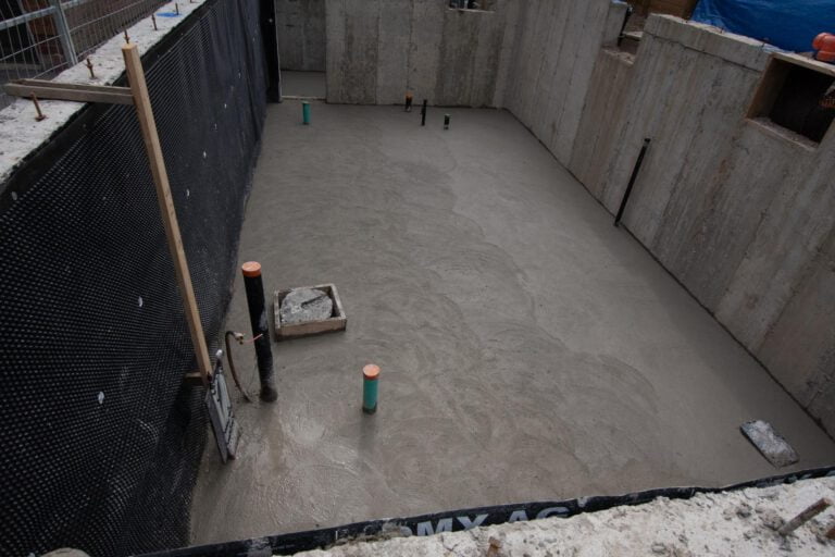 Waterproofing of a residential foundation in Toronto